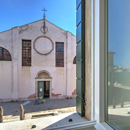 Canalview Giudecca *