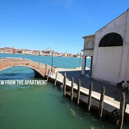 Apartment Canalview Giudecca Venedig